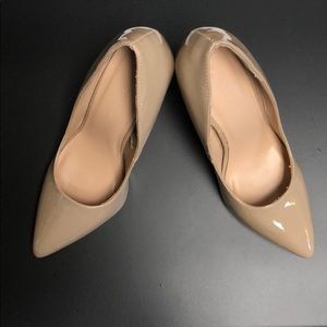 Stilettos beige heels